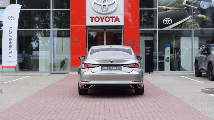 Lexus Es Executive 2021