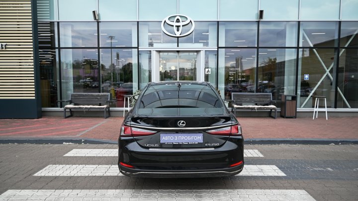 Lexus Es F-Sport 2023