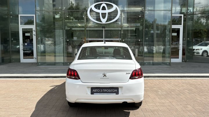 Peugeot 301 Comfort 2020