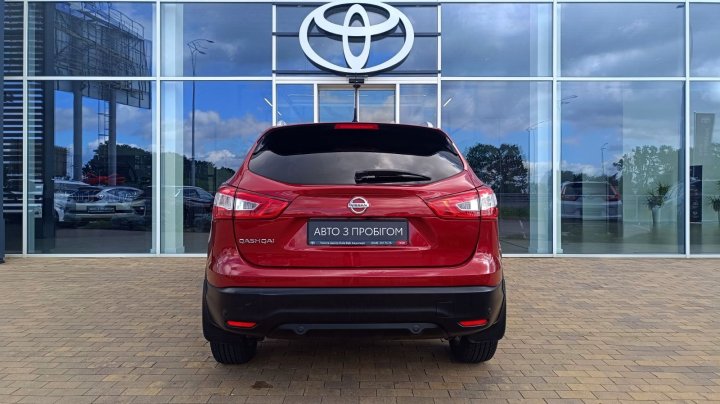 Nissan Qashqai 2015