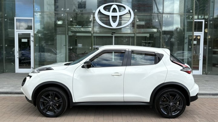 Nissan Juke City 2015