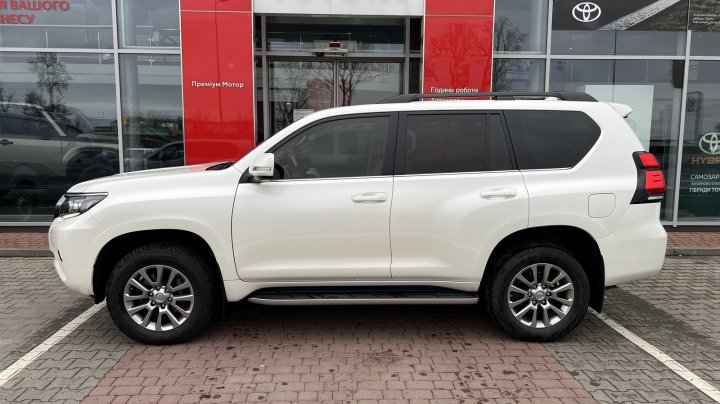 Toyota Land Cruiser Prado Premium 2018