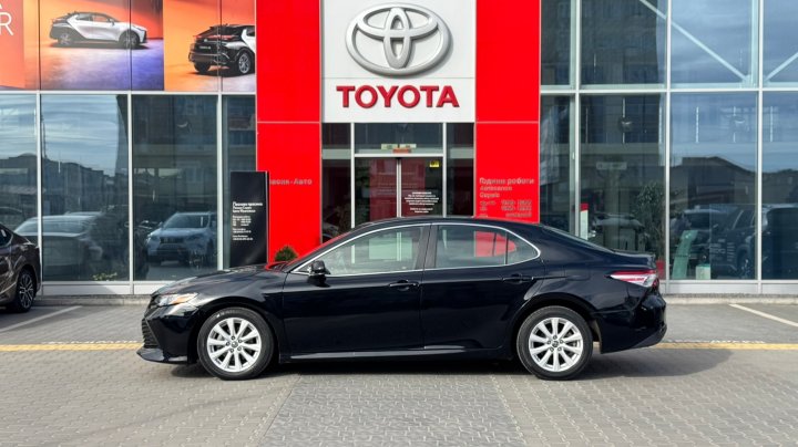 Toyota Camry 2018