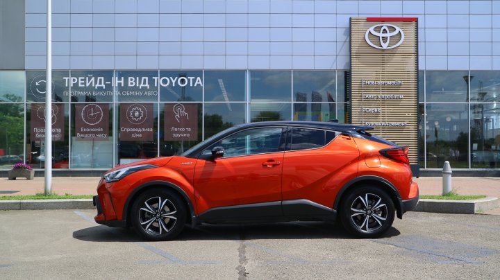 Toyota C-HR Premium 2020