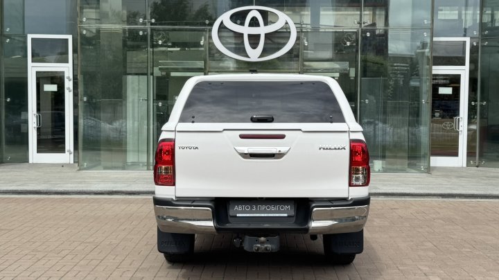 Toyota Hilux Comfort 2023
