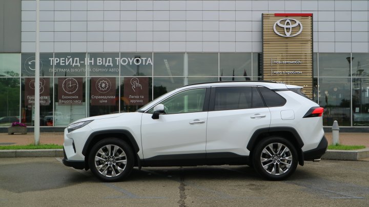 Toyota RAV4 Premium 2023