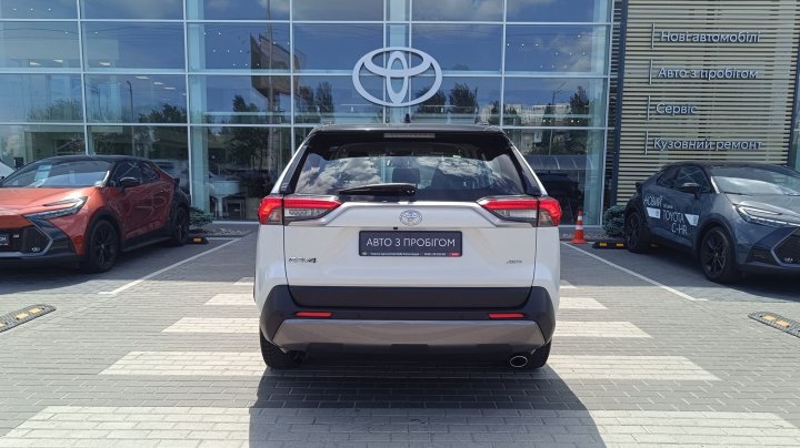 Toyota RAV4 Active 2021