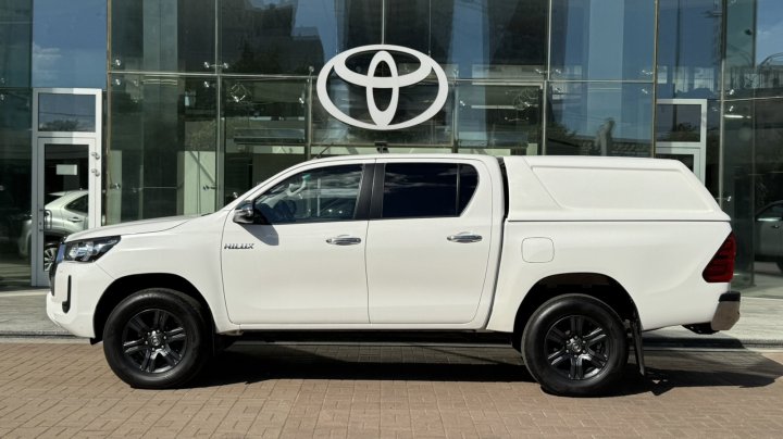 Toyota Hilux Comfort 2023