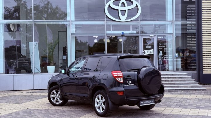 Toyota RAV4 Sol 2011