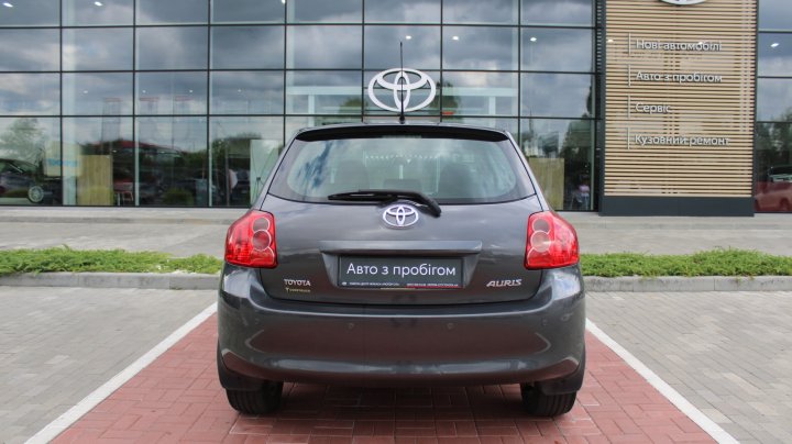 Toyota Auris Entry 2008